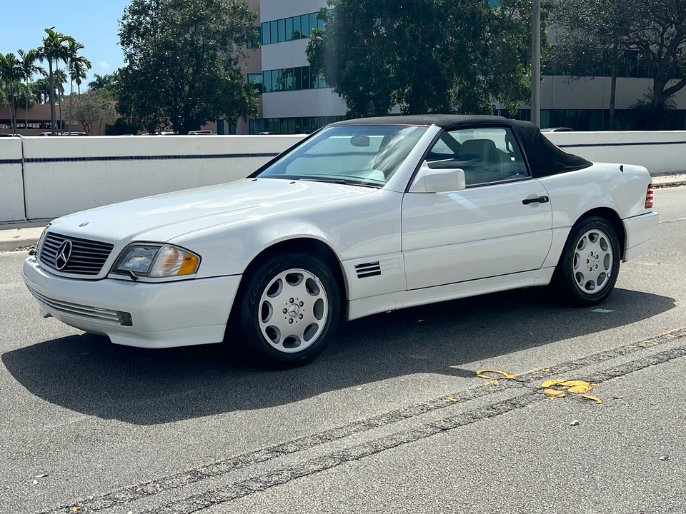 1995 Mercedes-Benz R129 SL-Class - Image 4 of 31