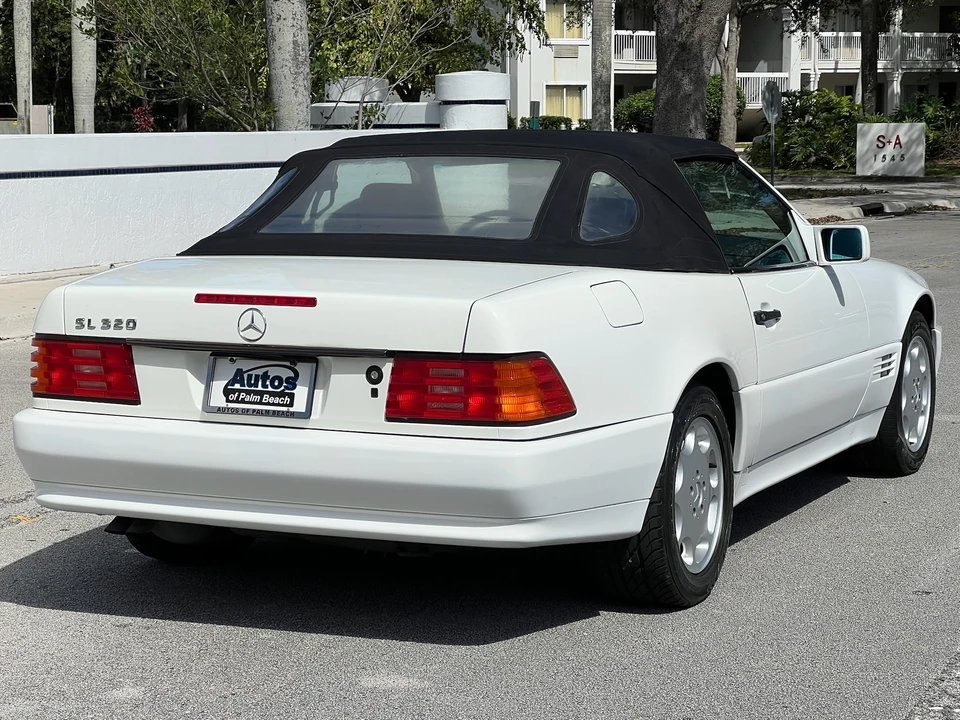 1995 Mercedes-Benz R129 SL-Class - Image 9 of 31