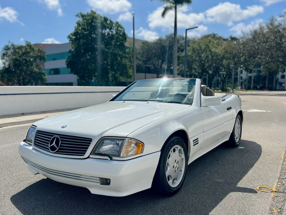 1995 Mercedes-Benz R129 SL-Class - Image 16 of 31