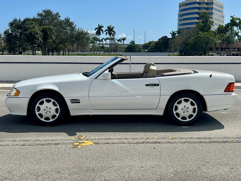 1995 Mercedes-Benz R129 SL-Class - Image 18 of 31