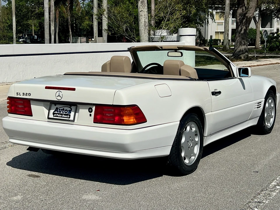 1995 Mercedes-Benz R129 SL-Class - Image 20 of 31
