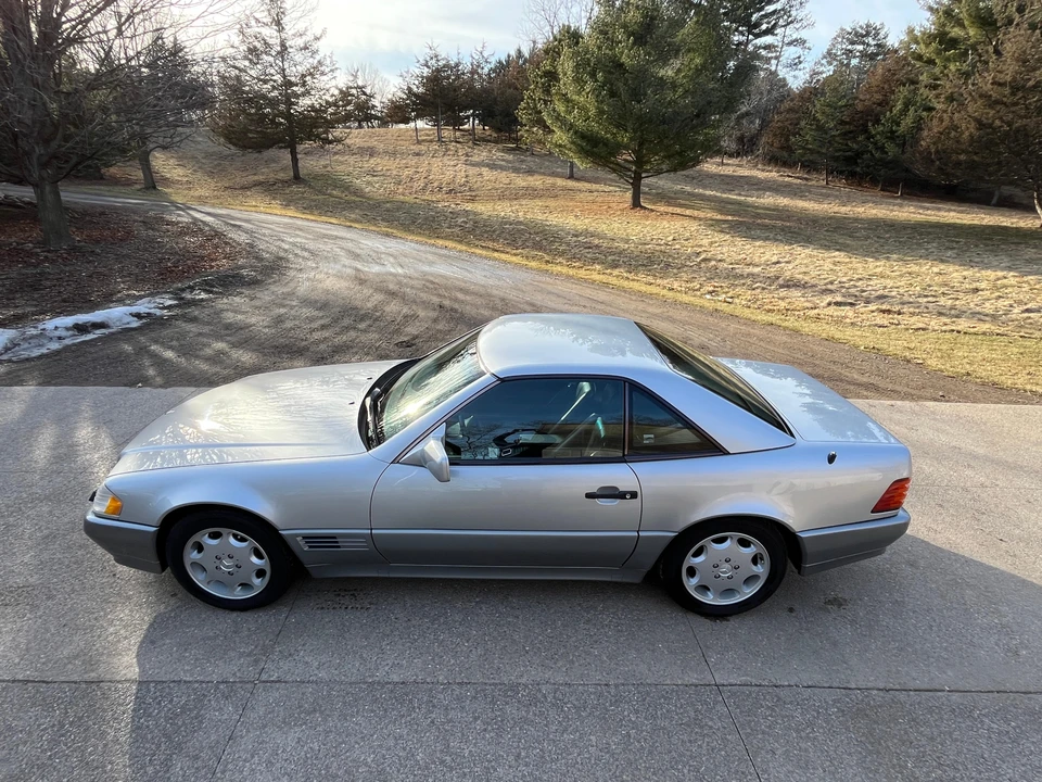 1995 Mercedes-Benz R129 SL-Class - Image 9 of 31