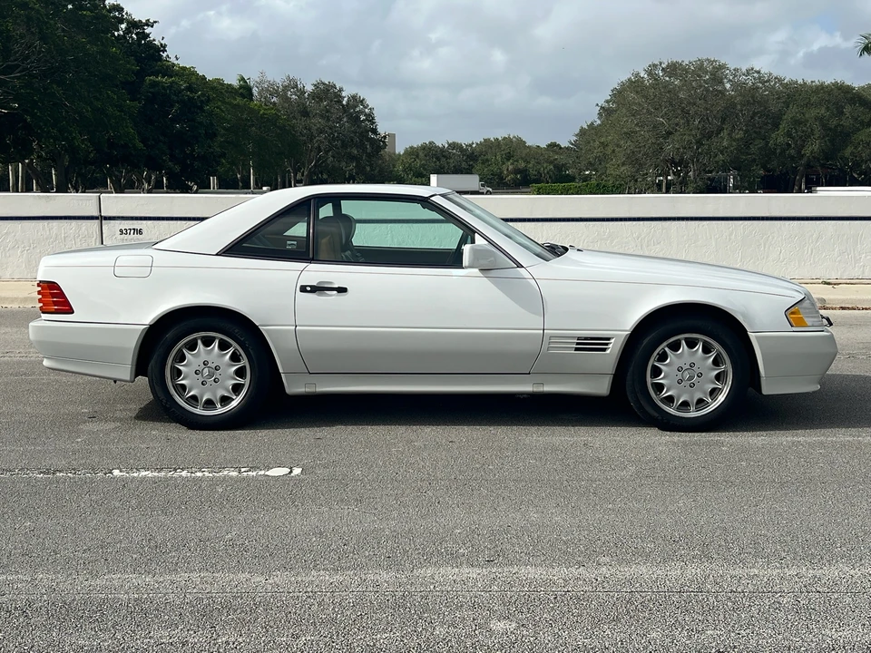 1995 Mercedes-Benz R129 SL-Class - Image 26 of 31