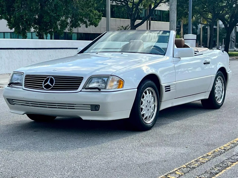 1995 Mercedes-Benz R129 SL-Class - Image 3 of 31
