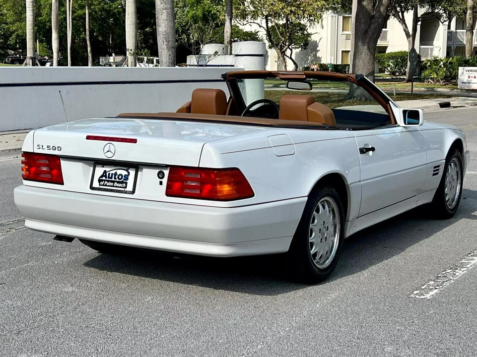 1995 Mercedes-Benz R129 SL-Class - Image 11 of 31