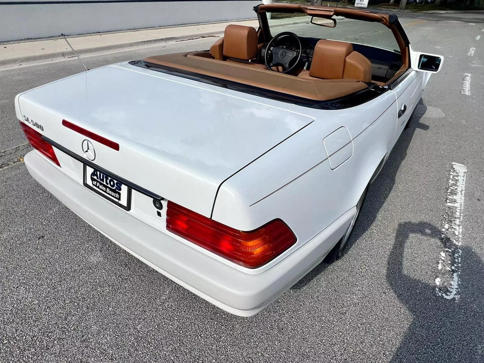 1995 Mercedes-Benz R129 SL-Class - Image 12 of 31