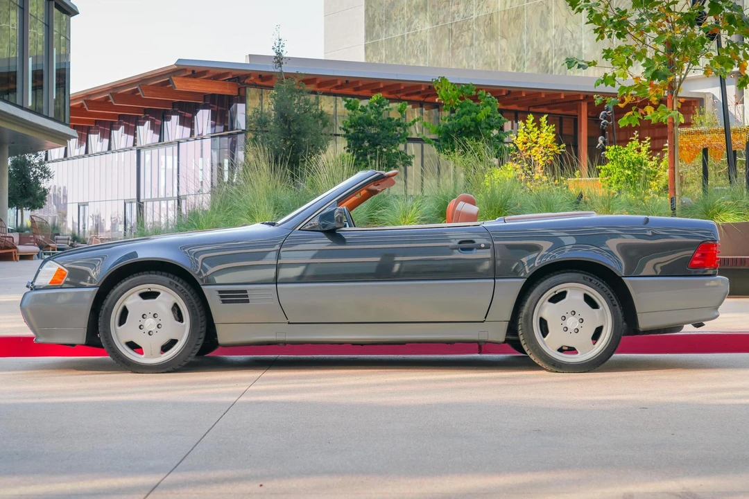 1995 Mercedes-Benz R129 SL-Class - Image 3 of 31