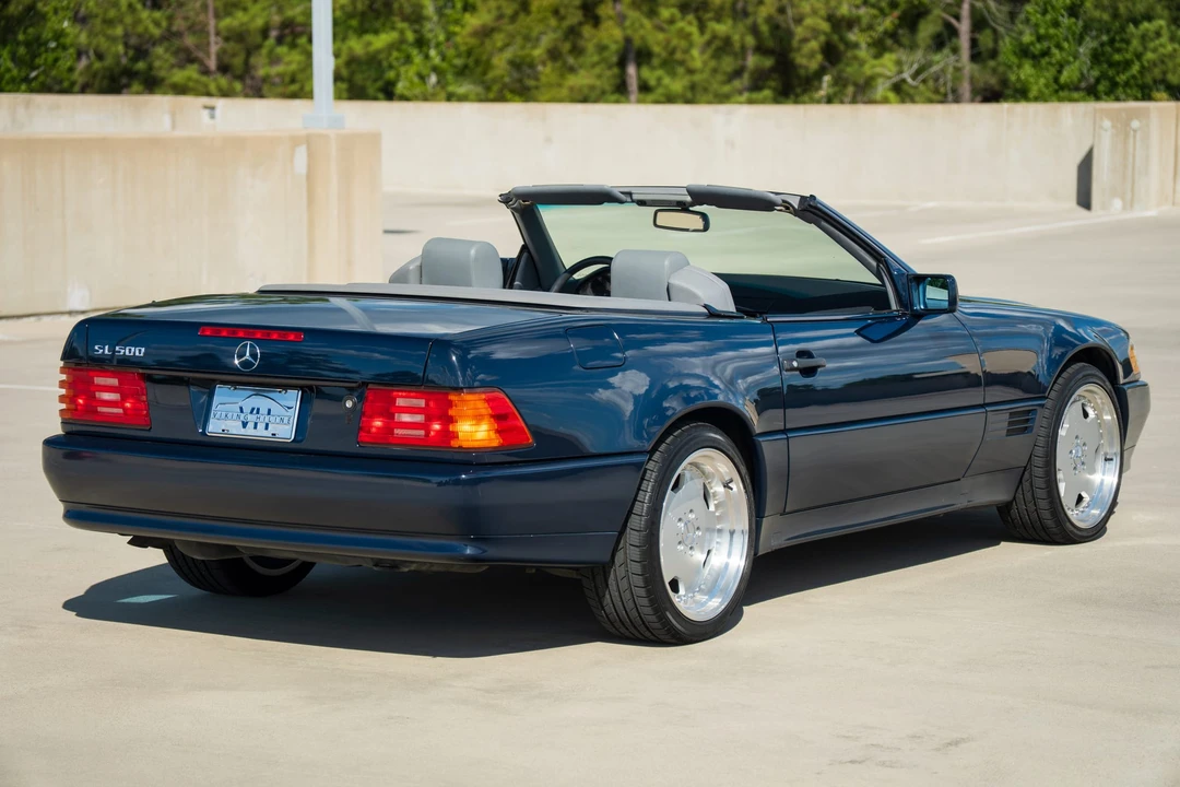 1995 Mercedes-Benz R129 SL-Class - Image 11 of 31