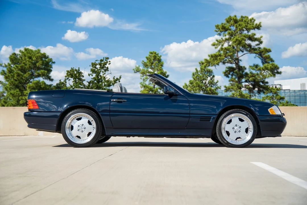 1995 Mercedes-Benz R129 SL-Class - Image 12 of 31