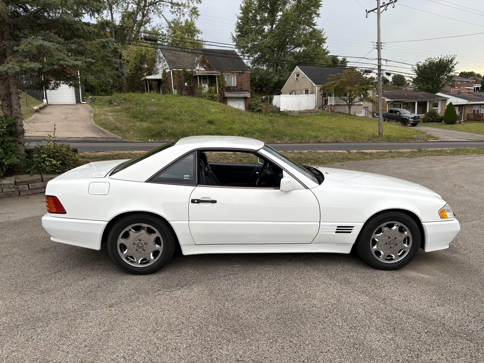 1995 Mercedes-Benz R129 SL-Class - Image 4 of 31