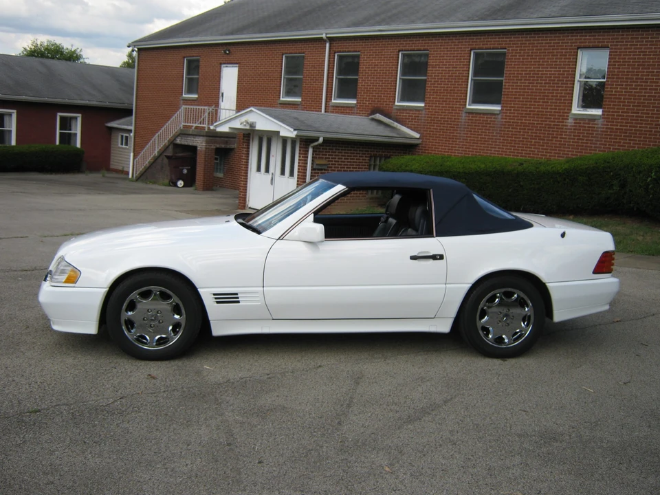 1995 Mercedes-Benz R129 SL-Class - Image 19 of 31