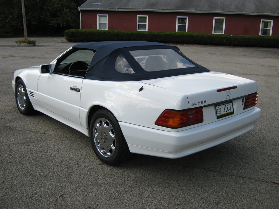 1995 Mercedes-Benz R129 SL-Class - Image 18 of 31