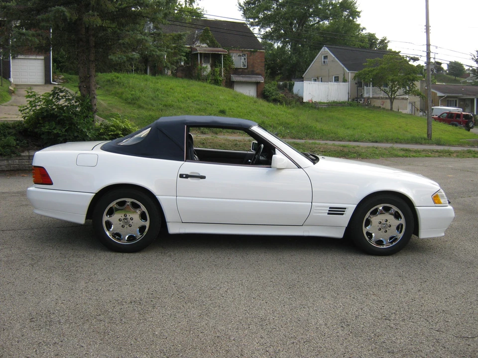 1995 Mercedes-Benz R129 SL-Class - Image 13 of 31