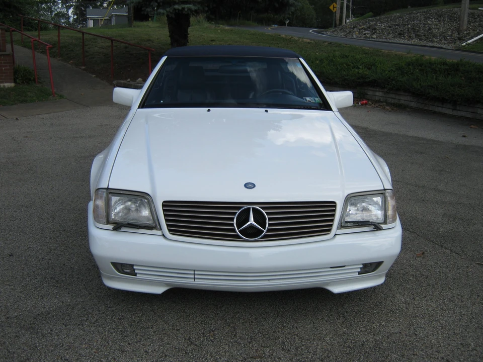 1995 Mercedes-Benz R129 SL-Class - Image 10 of 31
