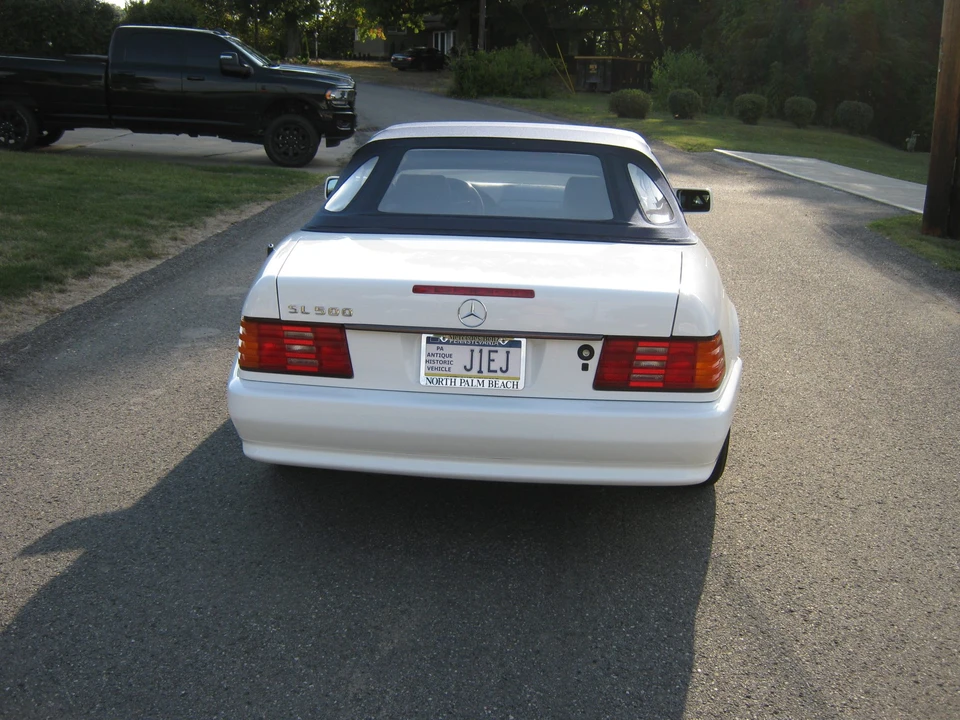 1995 Mercedes-Benz R129 SL-Class - Image 16 of 31