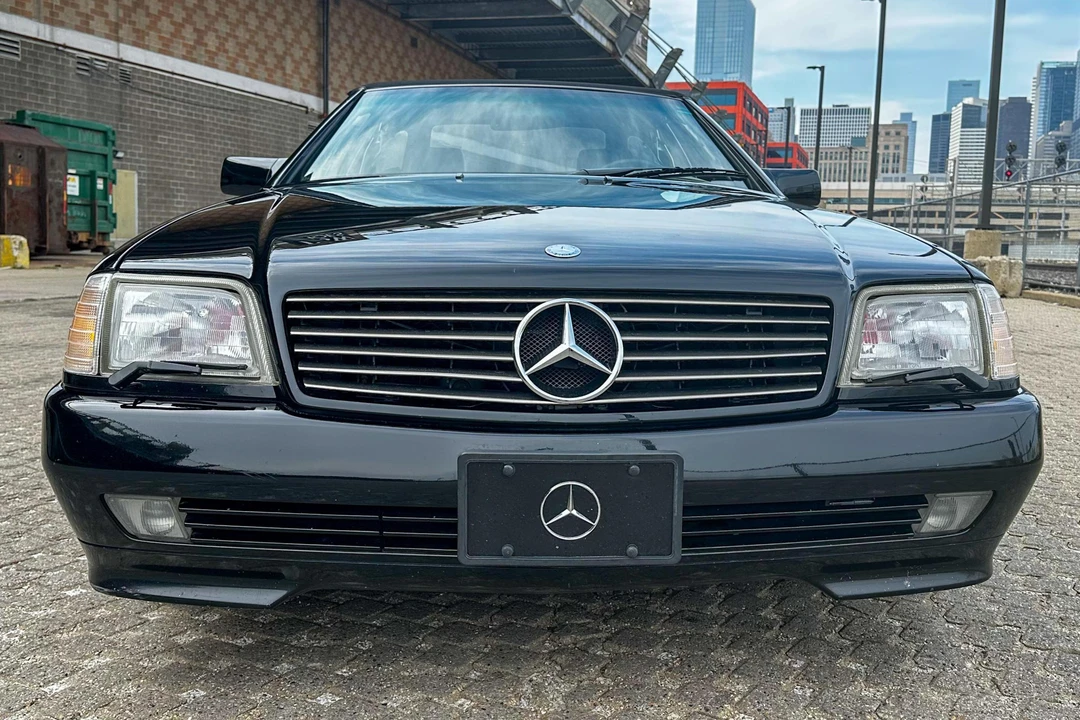 1995 Mercedes-Benz R129 SL-Class - Image 2 of 31