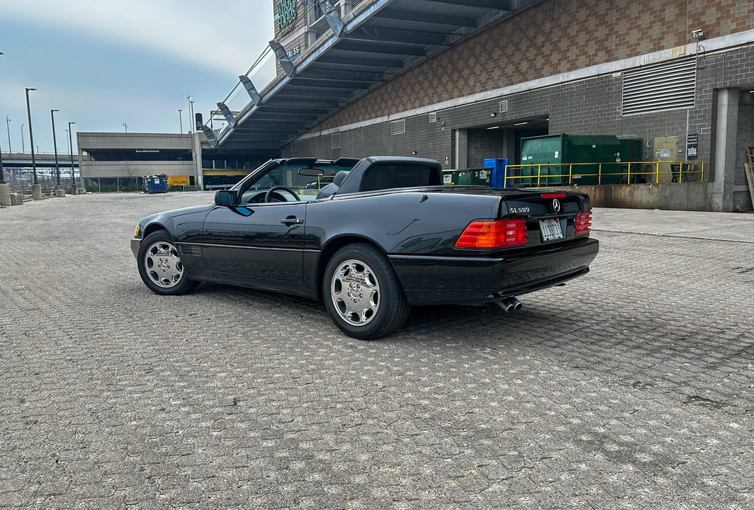 1995 Mercedes-Benz R129 SL-Class - Image 9 of 31