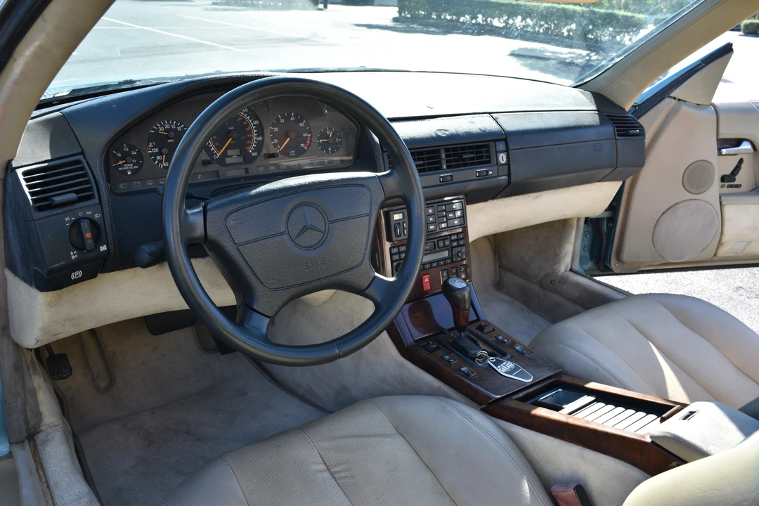1995 Mercedes-Benz R129 SL-Class - Image 19 of 26