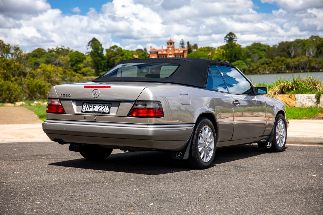 1995 Mercedes-Benz W124 E-Class - Image 26 of 31