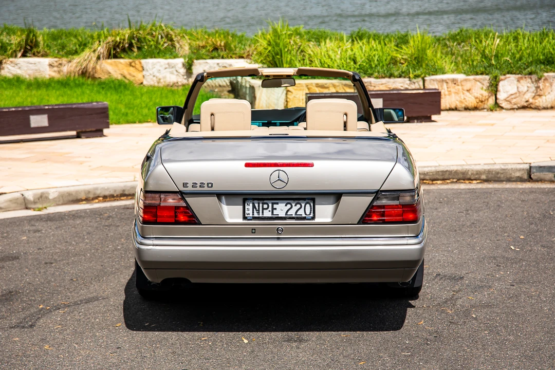 1995 Mercedes-Benz W124 E-Class - Image 21 of 31