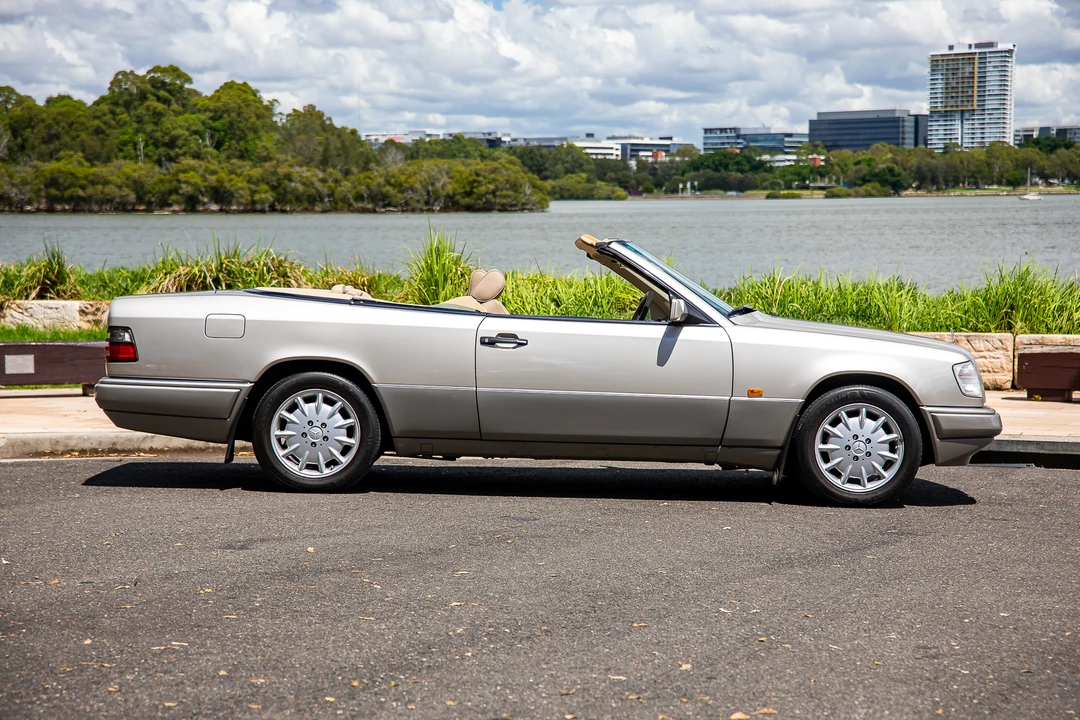 1995 Mercedes-Benz W124 E-Class - Image 4 of 31