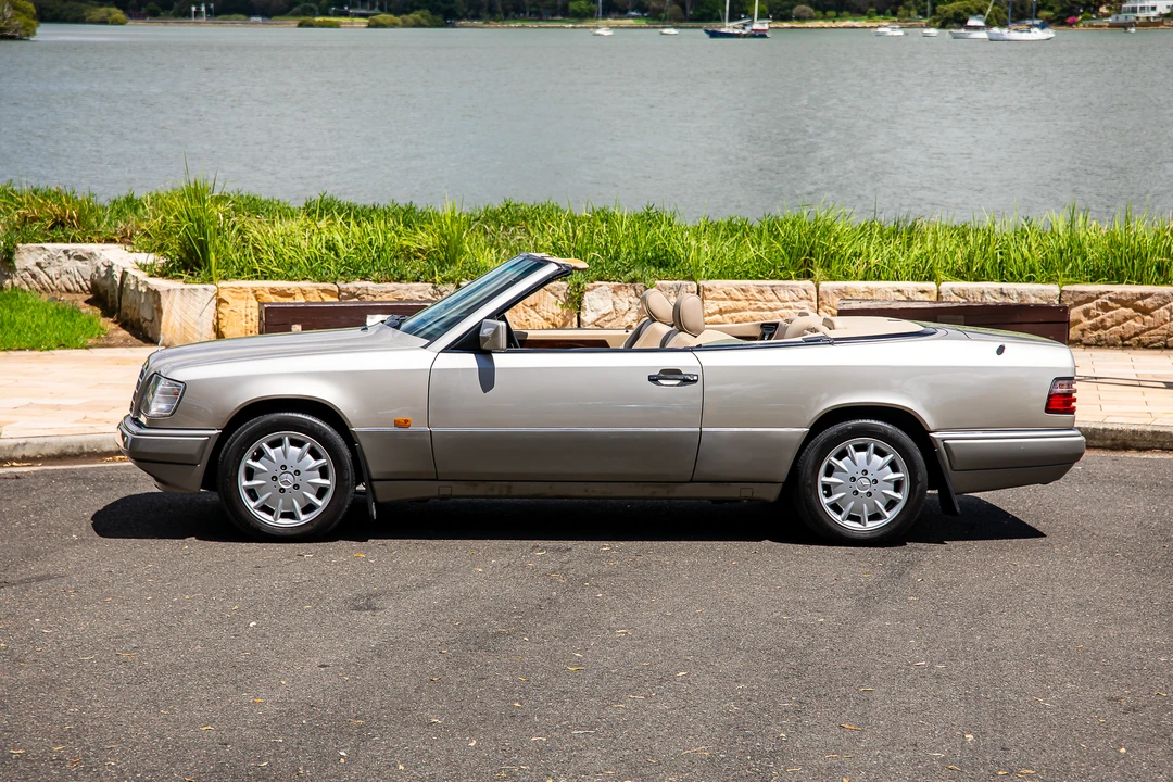 1995 Mercedes-Benz W124 E-Class - Image 23 of 31