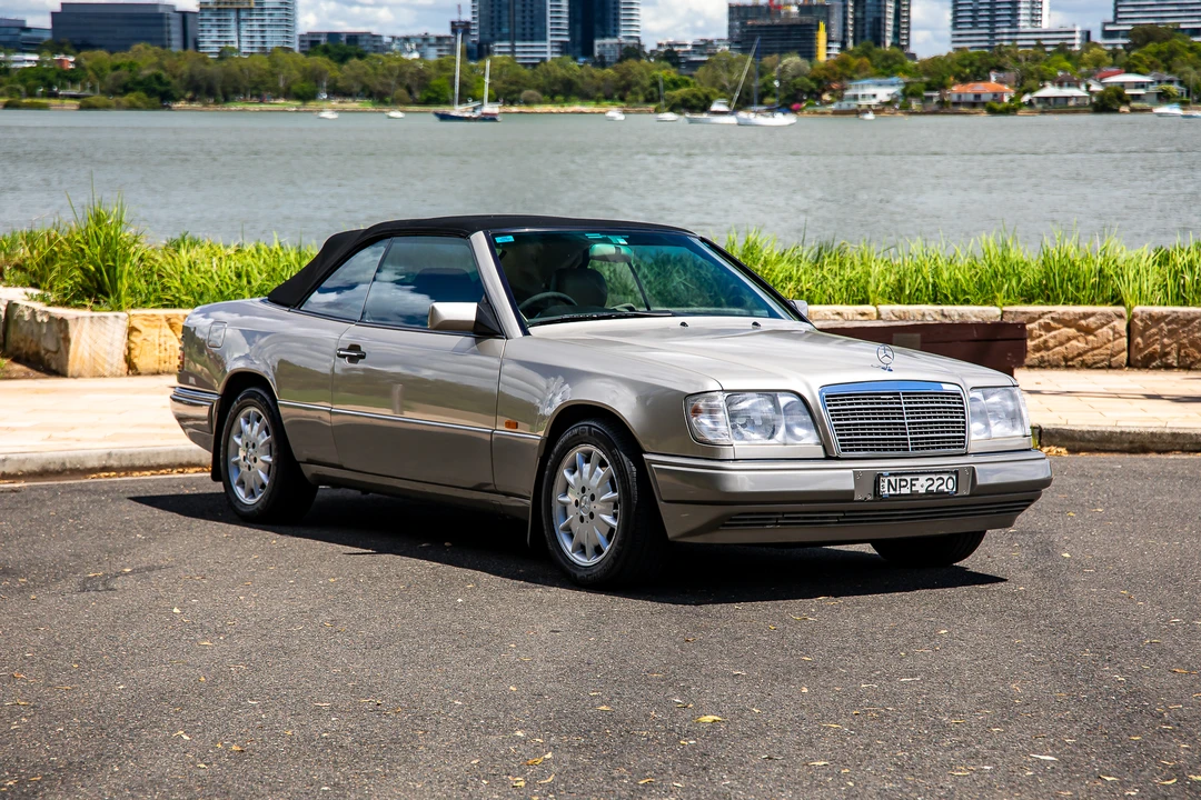 1995 Mercedes-Benz W124 E-Class - Image 11 of 31