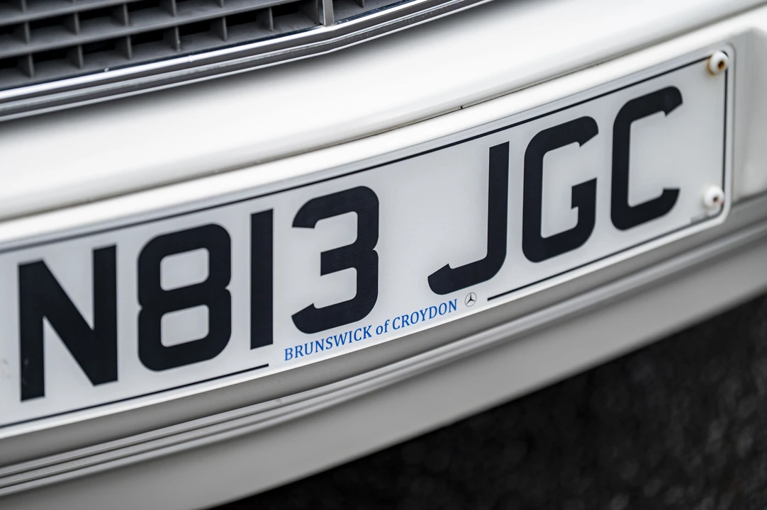 1995 Mercedes-Benz W124 E-Class - Image 26 of 31