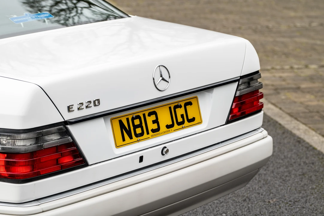 1995 Mercedes-Benz W124 E-Class - Image 31 of 31