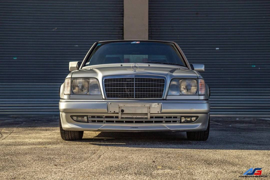 1995 Mercedes-Benz W124 E-Class - Image 12 of 21