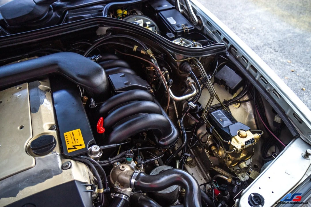 1995 Mercedes-Benz W124 E-Class - Image 16 of 21