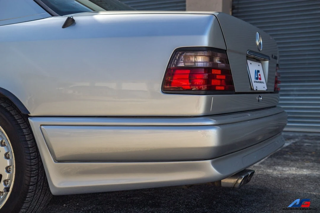 1995 Mercedes-Benz W124 E-Class - Image 6 of 21