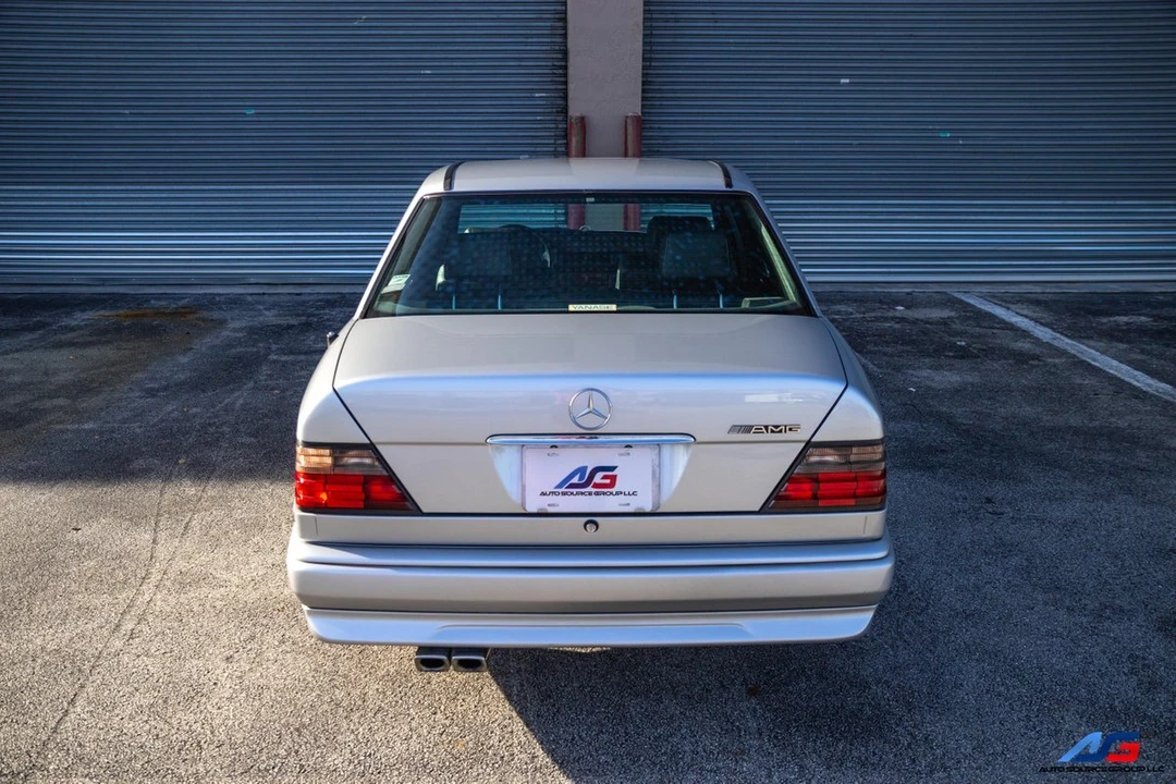 1995 Mercedes-Benz W124 E-Class - Image 8 of 21