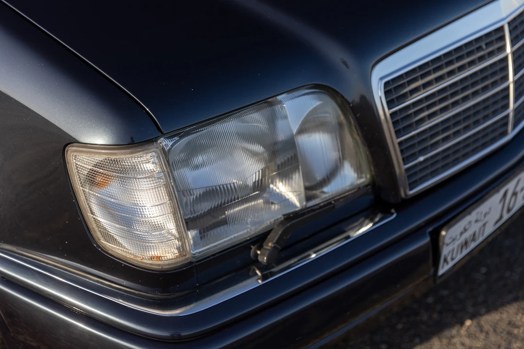 1995 Mercedes-Benz W124 E-Class - Image 21 of 31