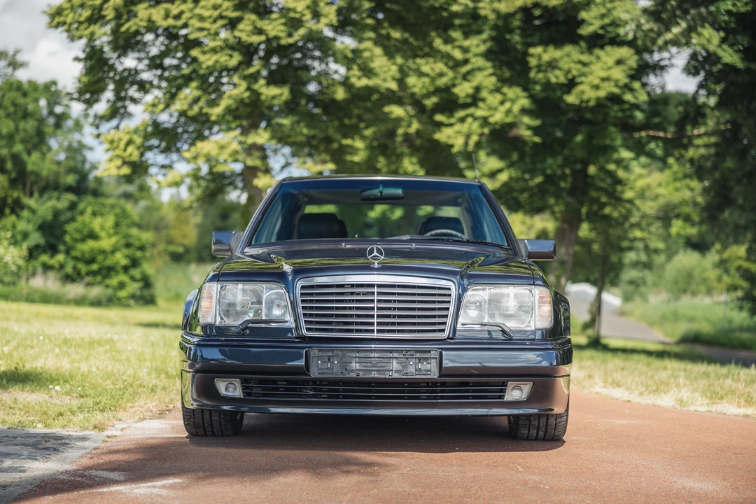 1995 Mercedes-Benz 500E & E500 - Image 2 of 31