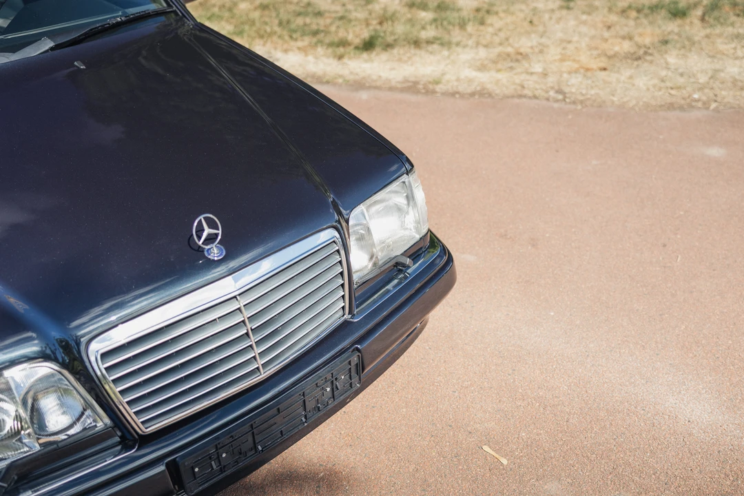 1995 Mercedes-Benz 500E & E500 - Image 15 of 31