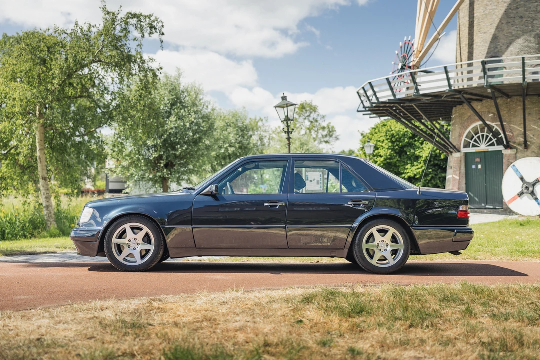 1995 Mercedes-Benz 500E & E500 - Image 8 of 31