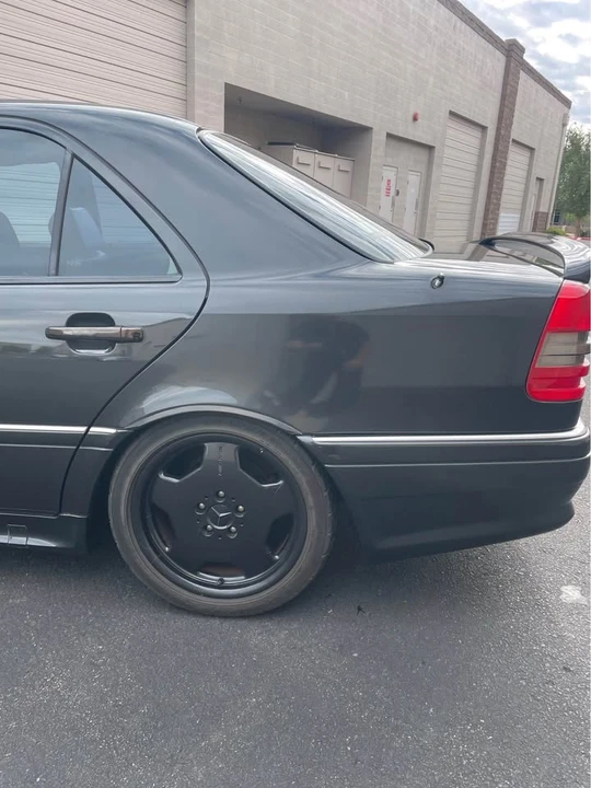 1995 Mercedes-Benz W202 C-Class - Image 6 of 19