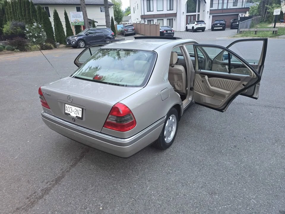 1995 Mercedes-Benz W202 C-Class - Image 11 of 12