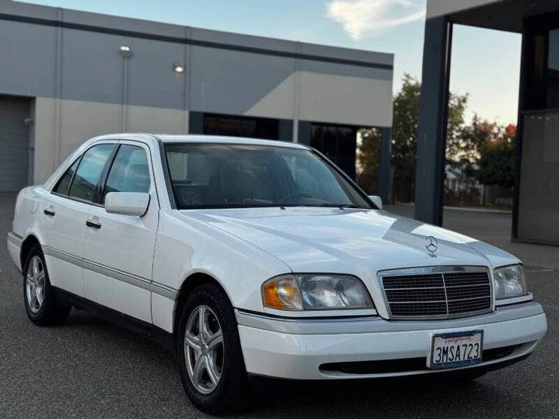 1995 Mercedes-Benz W202 C-Class - Image 2 of 12