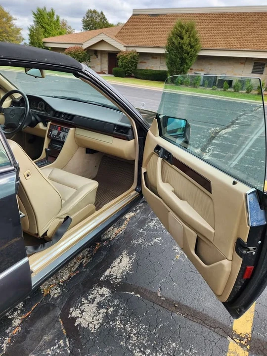 1995 Mercedes-Benz W124 E-Class - Image 6 of 10
