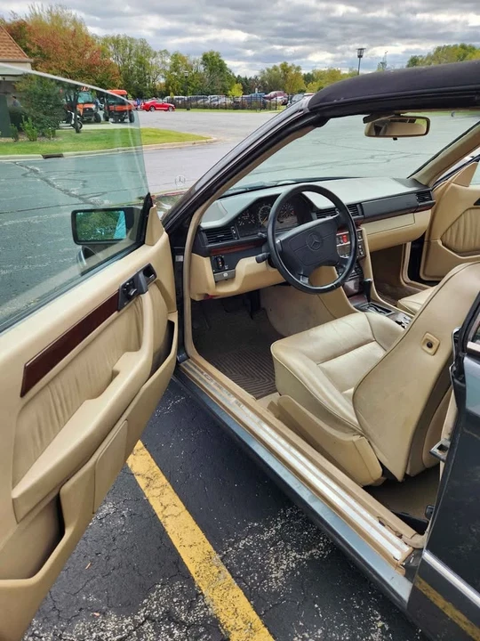 1995 Mercedes-Benz W124 E-Class - Image 7 of 10
