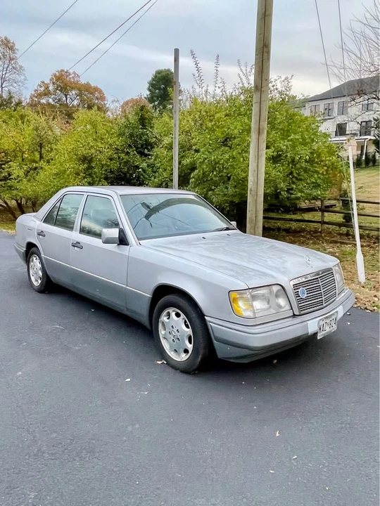 1995 Mercedes-Benz W124 E-Class - Image 3 of 20