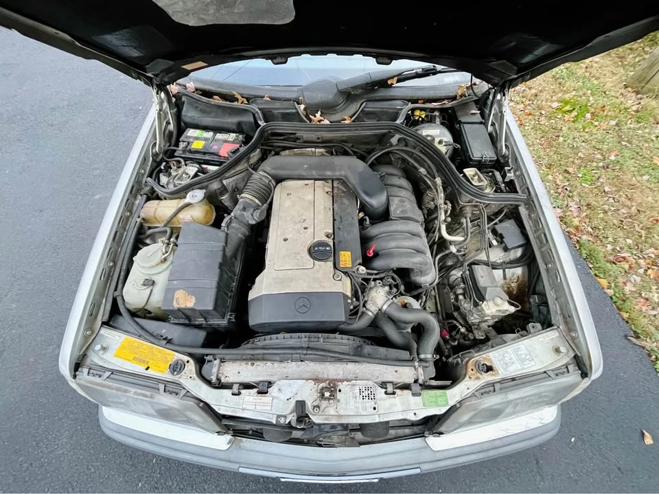 1995 Mercedes-Benz W124 E-Class - Image 17 of 20