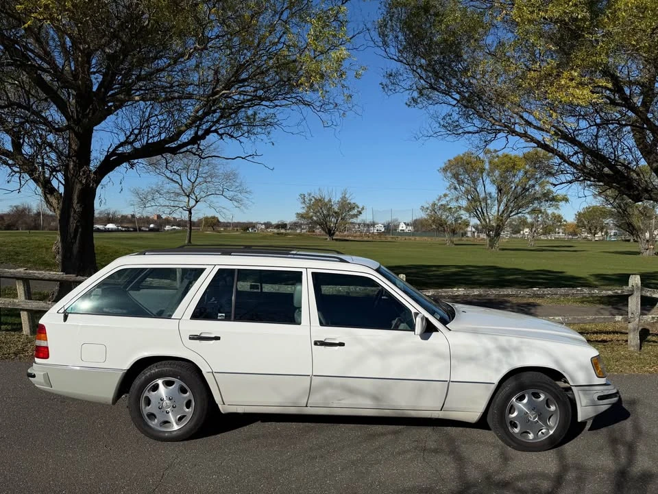 1995 Mercedes-Benz W124 E-Class - Image 18 of 18
