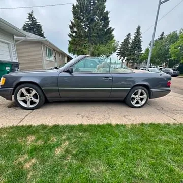 1995 Mercedes-Benz E320 Cabriolet