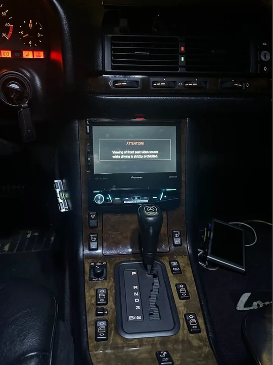 1995 Mercedes-Benz W140 S-Class - Image 17 of 17