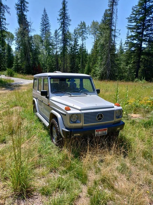1995 MG - Image 2 of 2