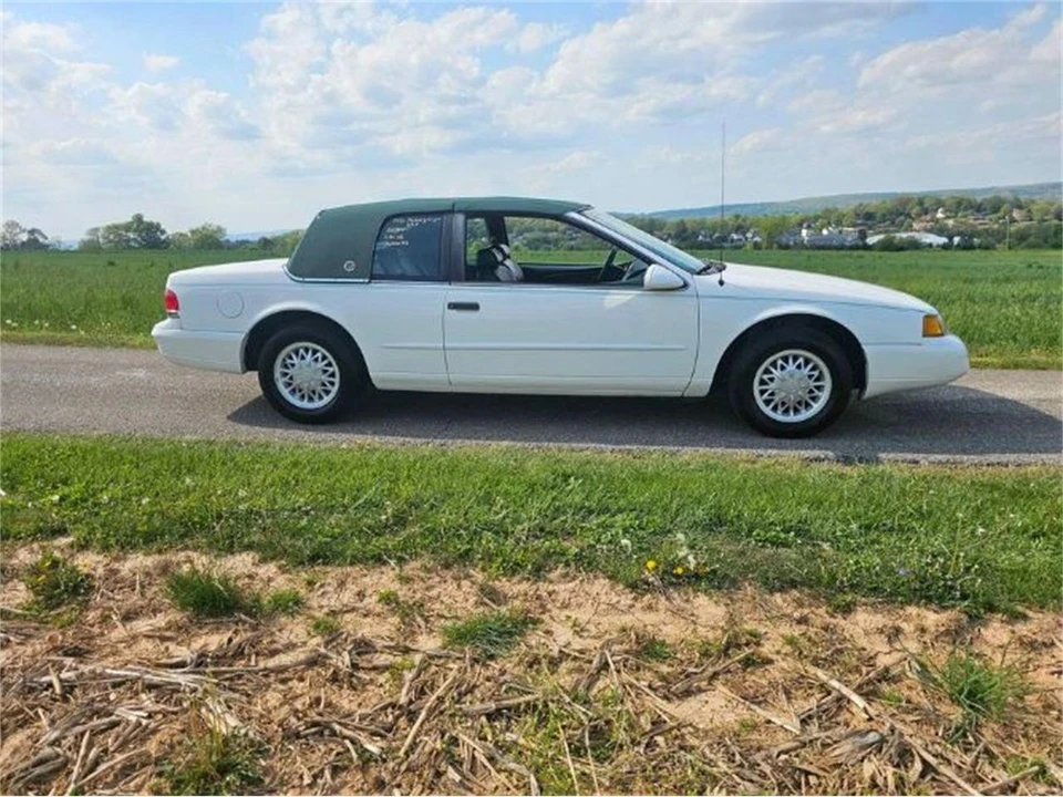 1995 Mercury Cougar 4th+ Gen - Image 13 of 15