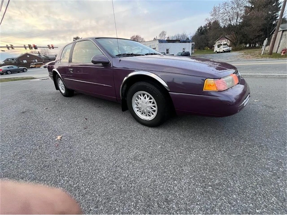 1995 Mercury Cougar 4th+ Gen - Image 7 of 16